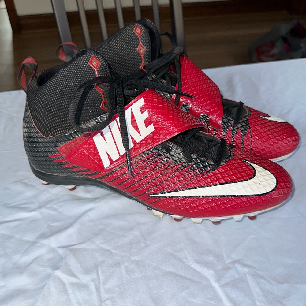 Nike Men's Strike Pro Football Cleats Red Black Size 14 No Box